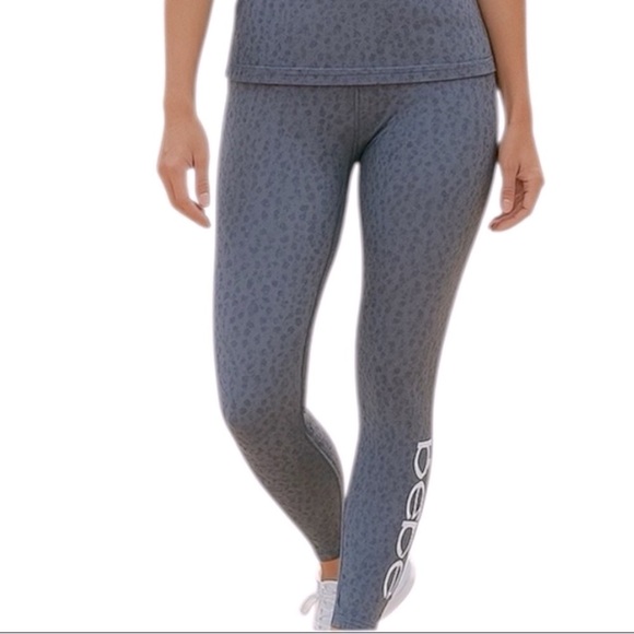 BeBe SPORT 2 Animal Print Leggings Set Grey Black  Size Large NWT - Picture 12 of 15